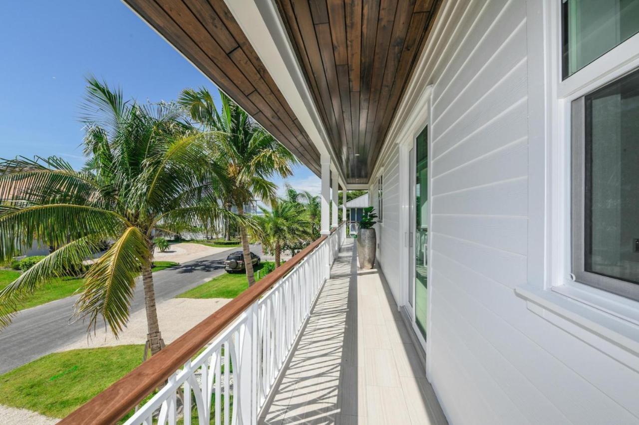 Sea La Vie Beach House - Stunning New Luxury Waterfront Home Wpool Dock Elevator Close To Pine Anna Maria Exterior foto