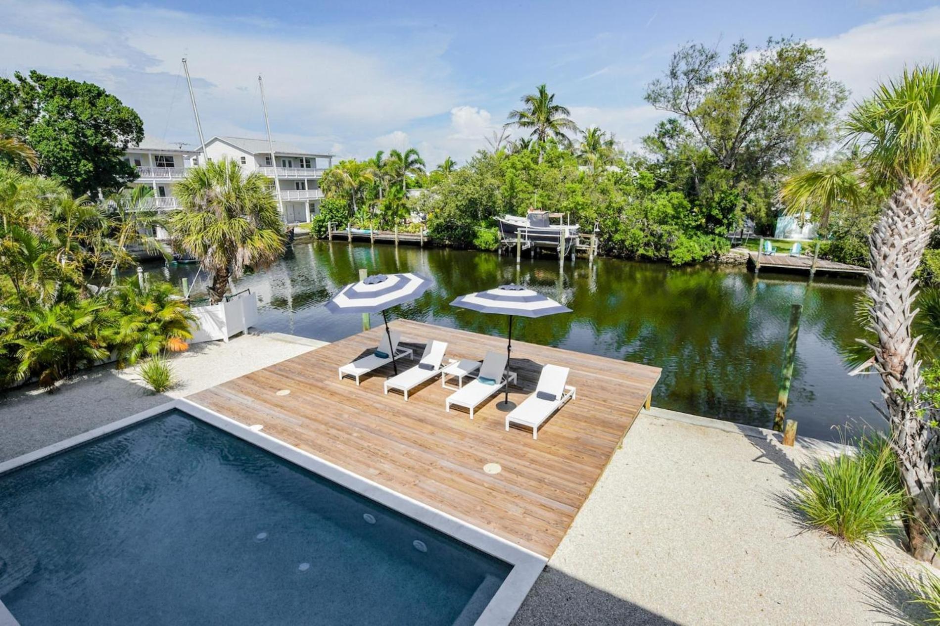 Sea La Vie Beach House - Stunning New Luxury Waterfront Home Wpool Dock Elevator Close To Pine Anna Maria Exterior foto