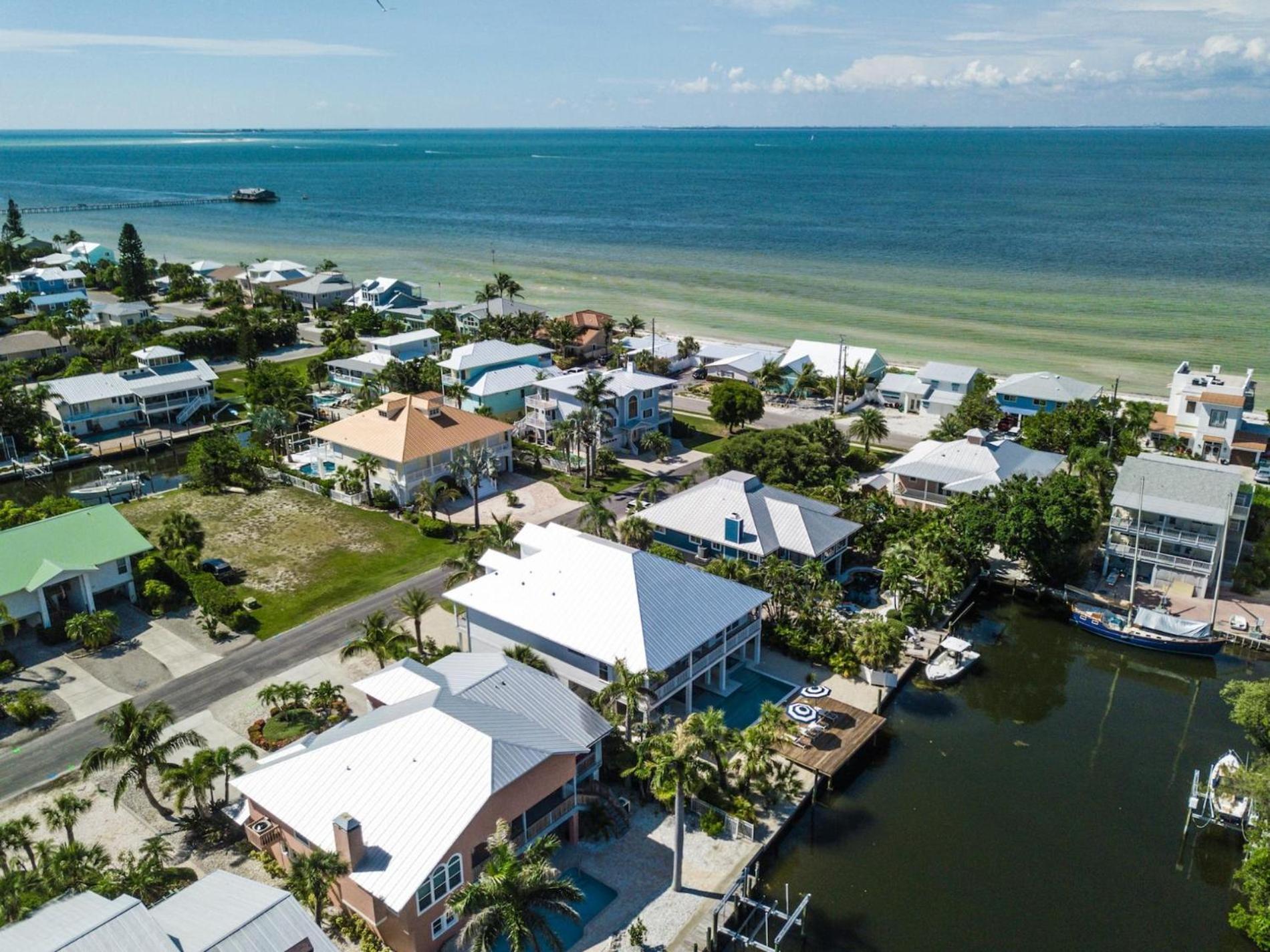 Sea La Vie Beach House - Stunning New Luxury Waterfront Home Wpool Dock Elevator Close To Pine Anna Maria Exterior foto